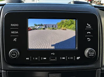 Toyota Proace Max skrzynia plandeka 10 palet 140KM A38028 - konsola