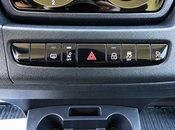 Toyota Proace Max skrzynia plandeka 10 palet 140KM A38028 - lewarek