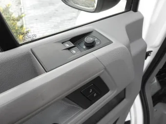Volkswagen Crafter brygadówka 140KM 009040 - licznik