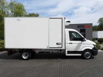 Volkswagen Crafter chłodnia / izoterma 8 palet 180KM 040927 - bok prawy