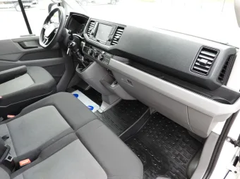 Volkswagen Crafter chłodnia / izoterma 8 palet 180KM 040927 - fotel pasazera