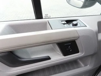 Volkswagen Crafter chłodnia / izoterma 8 palet 180KM 040927 - navi