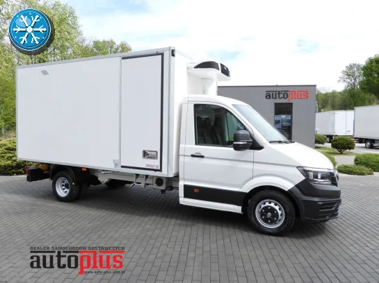 Volkswagen Crafter chłodnia / izoterma 8 palet 180KM 040927 - przod