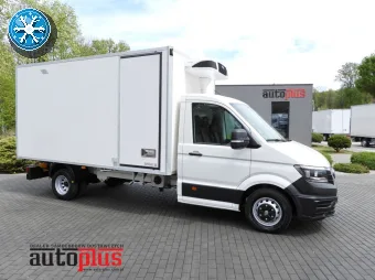 Volkswagen Crafter chłodnia / izoterma 8 palet 180KM 040927 - przod