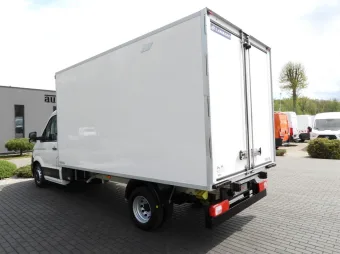 Volkswagen Crafter chłodnia / izoterma 8 palet 180KM 040927 - tyl