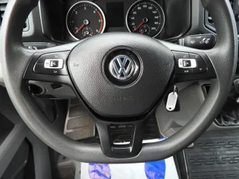 Volkswagen Crafter chłodnia / izoterma 8 palet 180KM 040927 - wnetrze