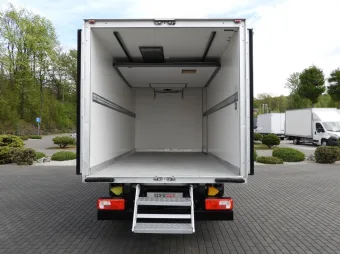 Volkswagen Crafter chłodnia / izoterma 8 palet 180KM 040927 - zabudowa
