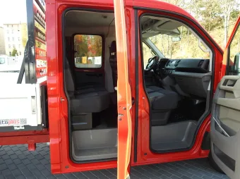Volkswagen Crafter doka skrzynia 140KM 051607 - wyposazenie