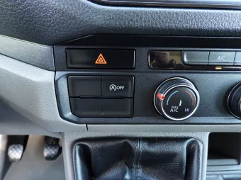 Volkswagen Crafter doka wywrotka 180KM 013815 - lewarek