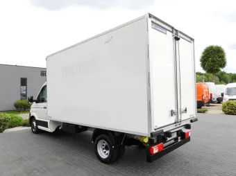Volkswagen Crafter kontener chłodnia 8 palet 180KM 043093 - bok tyl