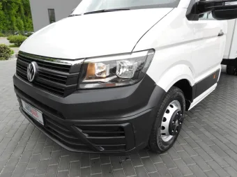 Volkswagen Crafter kontener chłodnia 8 palet 180KM 043093 - kokpit