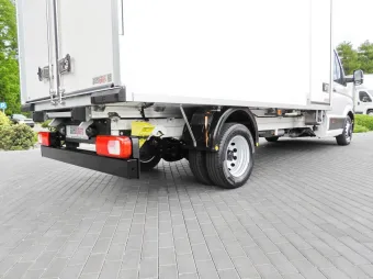 Volkswagen Crafter kontener chłodnia 8 palet 180KM 043093 - navi