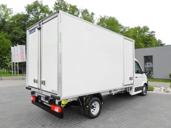 Volkswagen Crafter kontener chłodnia 8 palet 180KM 043093 - paka