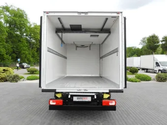 Volkswagen Crafter kontener chłodnia 8 palet 180KM 043093 - podwozie