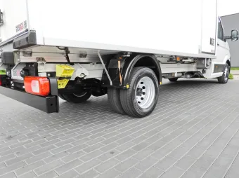 Volkswagen Crafter kontener chłodnia 8 palet 180KM 043093 - podwozie