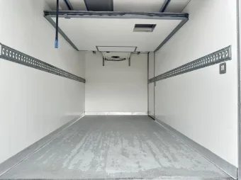 Volkswagen Crafter kontener chłodnia 8 palet 180KM 043093 - tyl zabudowy