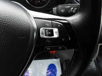 Volkswagen Crafter skrzynia plandeka 10 palet 180KM 042552 - element wnętrza