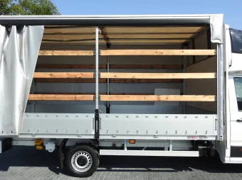 Volkswagen Crafter skrzynia plandeka 10 palet 180KM 043388 - kabina