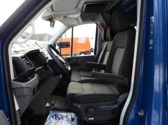 Volkswagen Crafter skrzynia plandeka 10 palet 180KM 048104 - panel