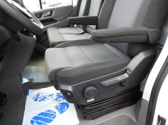 Volkswagen Crafter skrzynia plandeka 10 palet 180KM 040234 - podsufitka
