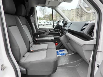 Volkswagen Crafter skrzynia plandeka 10 palet 180KM 045820 - podsufitka