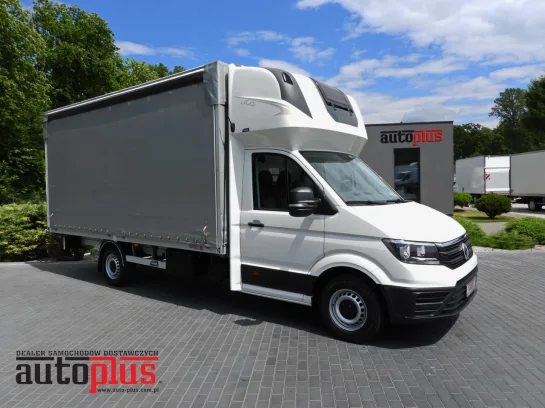 Volkswagen Crafter skrzynia plandeka 10 palet 180KM 040234 - przod