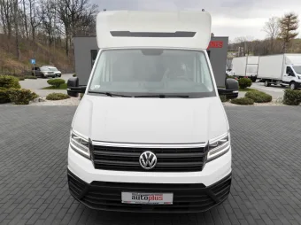 Volkswagen Crafter skrzynia plandeka 10 palet 180KM 045820 - przod
