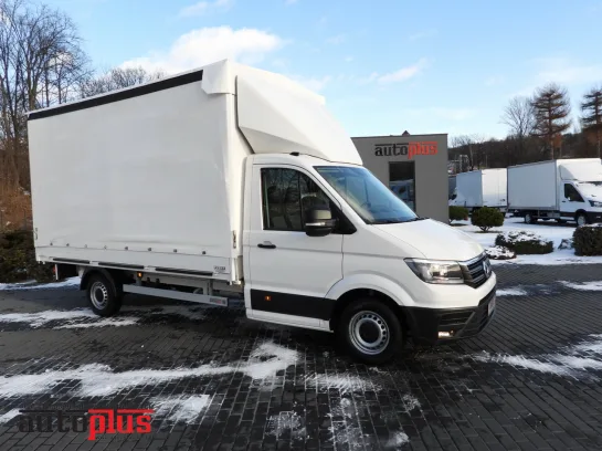 Volkswagen Crafter skrzynia plandeka 8 palet 180KM 051283 - przod