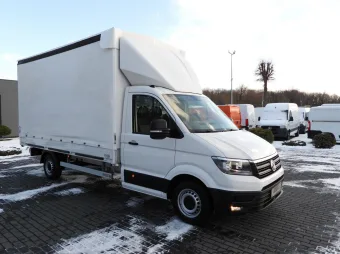 Volkswagen Crafter skrzynia plandeka 8 palet 180KM 051283 - przod prawy