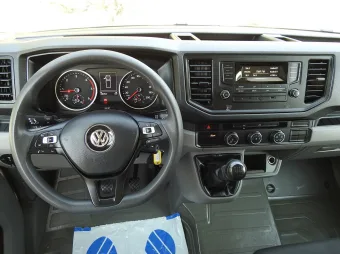 Volkswagen Crafter skrzynia plandeka 10 palet 180KM 043388 - radio