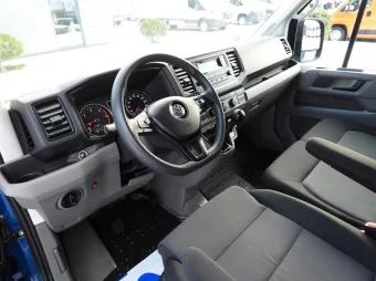 Volkswagen Crafter skrzynia plandeka 10 palet 180KM 048104 - radio