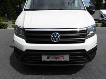 Volkswagen Crafter skrzynia plandeka 10 palet 180KM 040234 - siedzenia