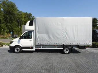 Volkswagen Crafter skrzynia plandeka 10 palet 180KM 043388 - tyl