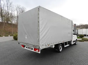 Volkswagen Crafter skrzynia plandeka 10 palet 180KM 045820 - tyl