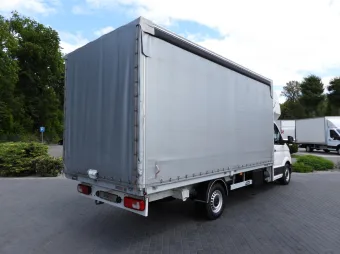 Volkswagen Crafter skrzynia plandeka 10 palet 180KM 040234 - tyl zabudowy