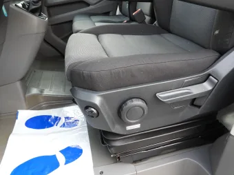 Volkswagen Crafter wywrotka 180KM 041728 - kierownica