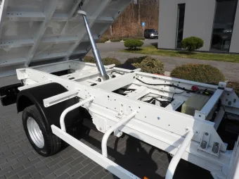 Volkswagen Crafter wywrotka 180KM 041728 - podwozie