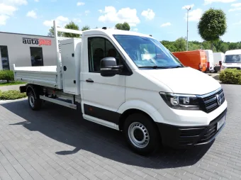 Volkswagen Crafter wywrotka 140KM 054781 - przod prawy