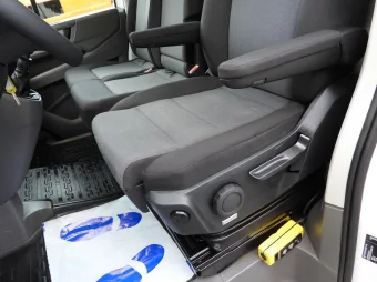 Volkswagen Crafter wywrotka 140KM 054781 - radio