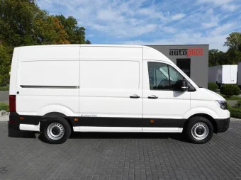 Volkswagen E-Crafter furgon 135KM 022915 - bok prawy
