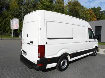 Volkswagen E-Crafter furgon 135KM 022915 - bok zabudowy