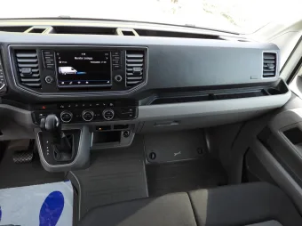 Volkswagen E-Crafter furgon 135KM 022915 - fotele
