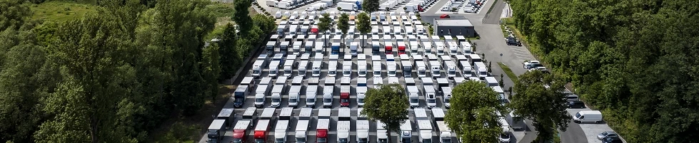 CARS Trucks und Vans - Neue und gebrauchte Auto-Plus Sp.k.