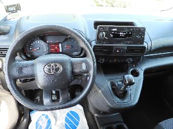 TOYOTA PROACE CITY  FURGON CHŁODNIA  -15*C ZASILANIE 230V TEMPOMAT KLIMATYZACJA  100KM