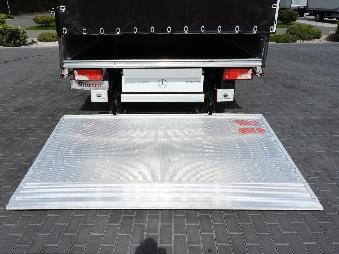 MERCEDES SPRINTER 316 PLANDEKA WINDA 10 PALET WEBASTO TEMPOMAT PNEUMATYKA KLIMATYZACJA  160KM