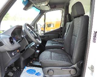 MERCEDES SPRINTER 316 CHŁODNIA KONTENER 0*C WINDA 8 PALET TEMPOMAT PNEUMATYKA KLIMATYZACJA  160KM