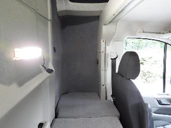 VOLKSWAGEN CRAFTER  PLANDEKA 8 PALET WEBASTO TEMPOMAT LEDY KLIMATYZACJA  180KM