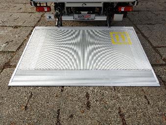 IVECO DAILY 35S16 NOWY PLANDEKA WINDA 8 PALET TEMPOMAT KLIMATYZACJA GWARANCJA  180KM