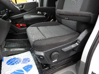 VOLKSWAGEN CRAFTER  PLANDEKA 8 PALET WEBASTO TEMPOMAT LEDY KLIMATYZACJA  180KM