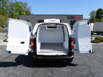 TOYOTA PROACE CITY  FURGON CHŁODNIA  -15*C ZASILANIE 230V TEMPOMAT KLIMATYZACJA  100KM